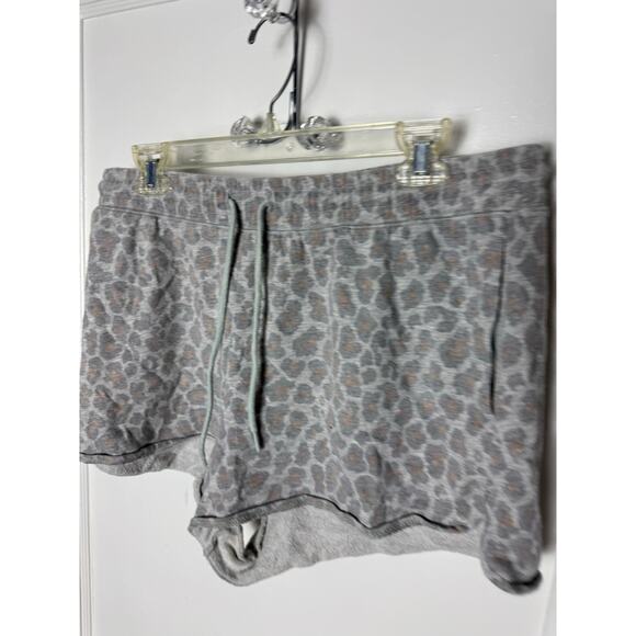 Colsie Gray Leopard Print Comfy Sweat Shorts Stretch Lounge Women's XL - Picture 3 of 7